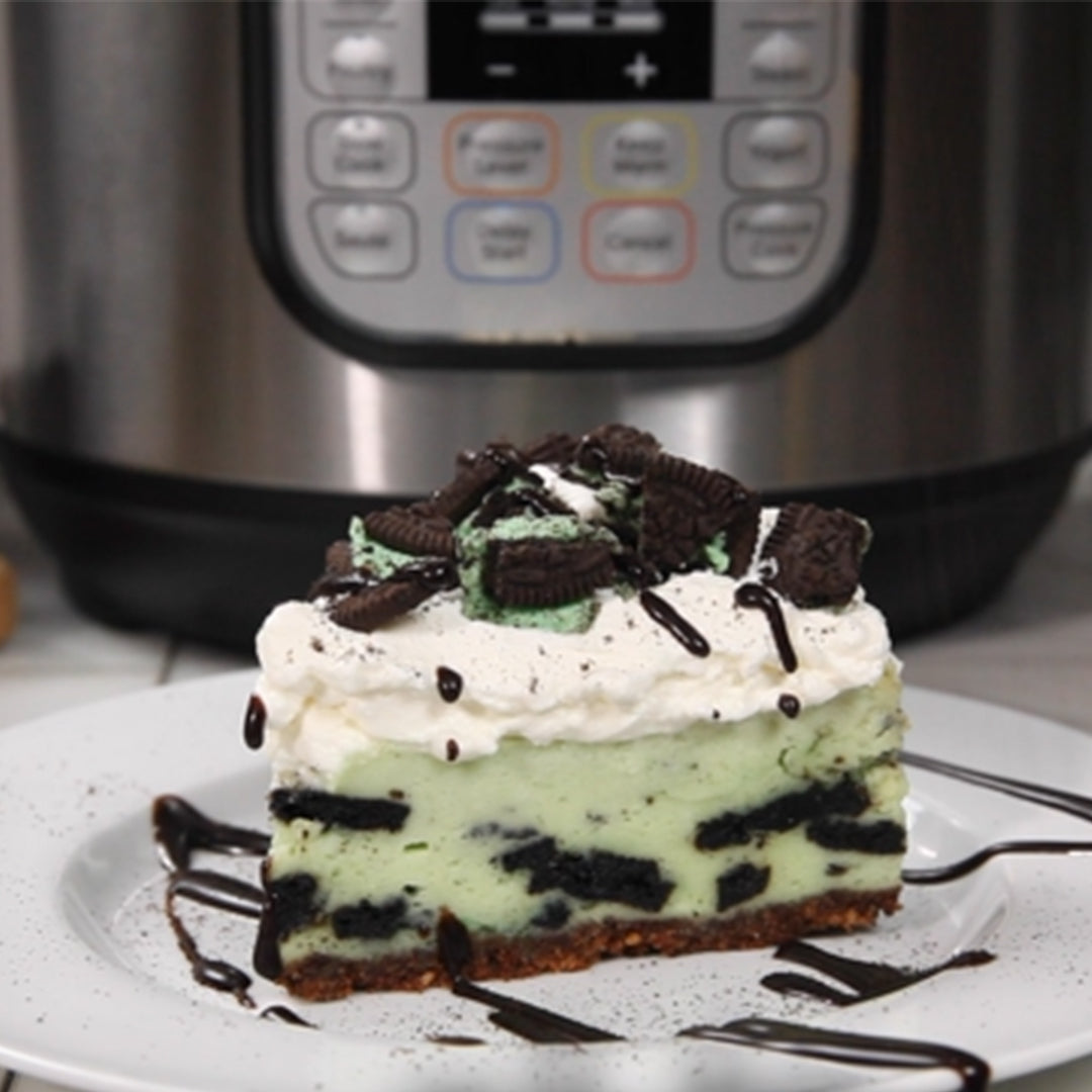 Mint Oreo Cheesecake