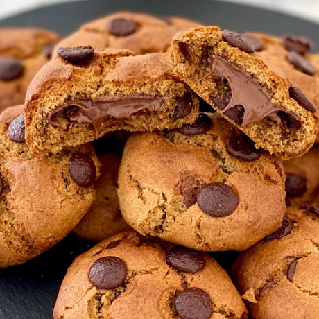 Nutella-Filled Chocolate Chip Cookies