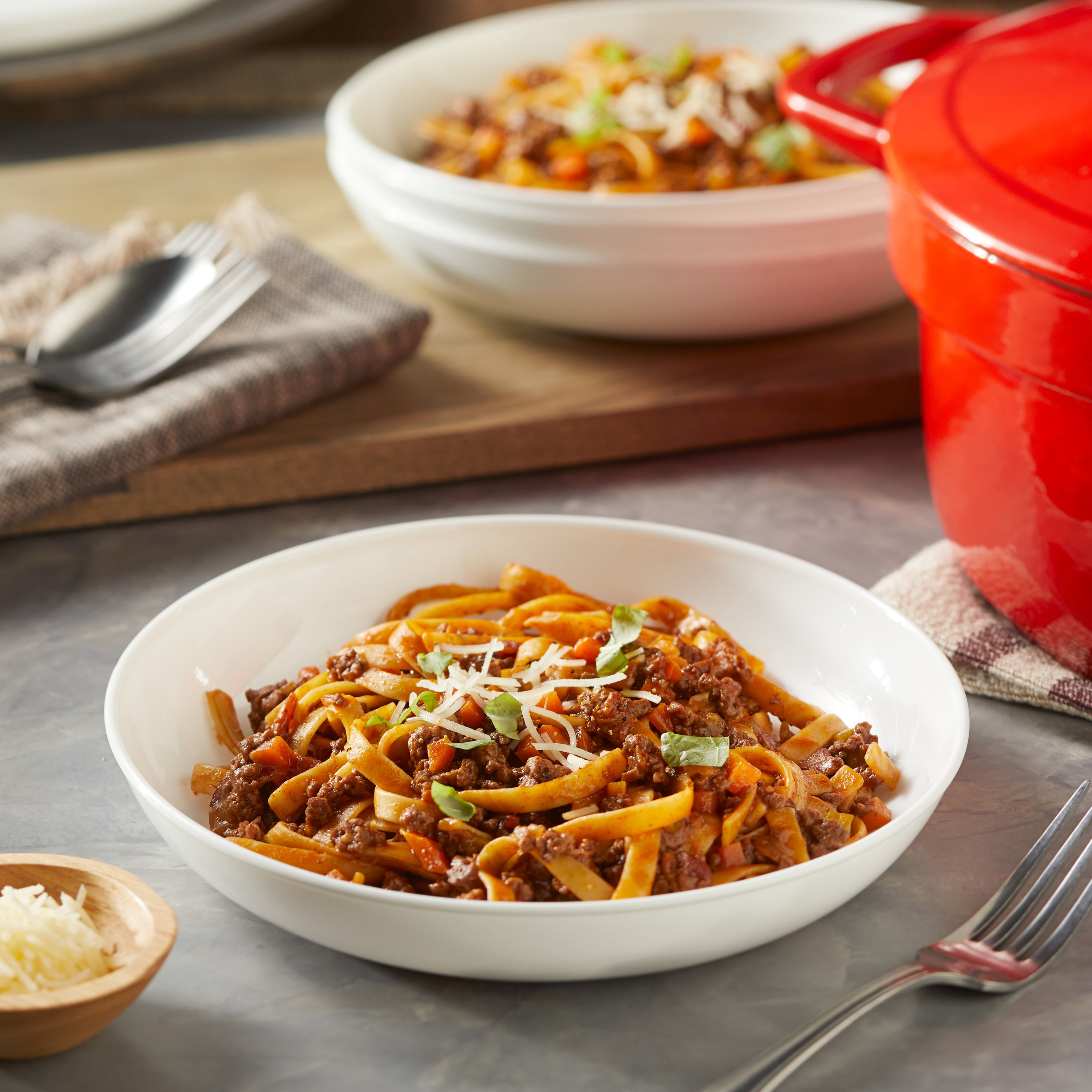 Instant Dutch Oven - Fettuccine Bolognese