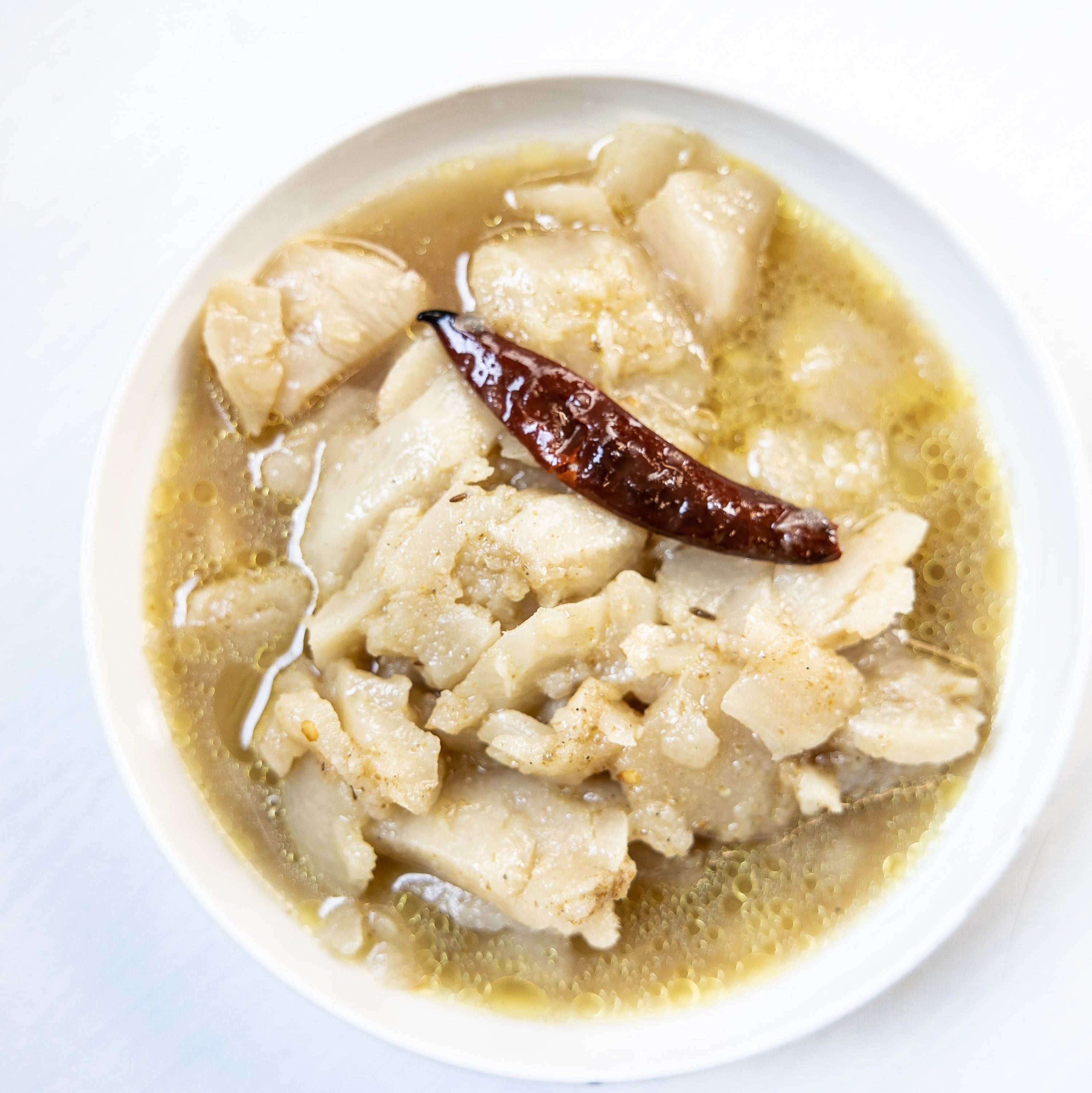 Turnip Curry (Kashmiri Turnip Tscchuta Gogji)