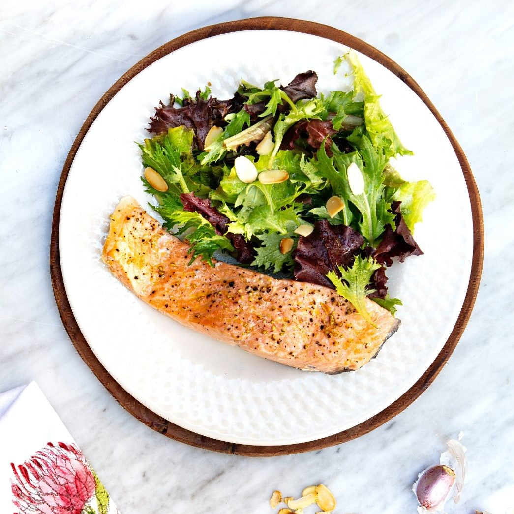 Salmon with Almonds

        &ndash; Instant Pot