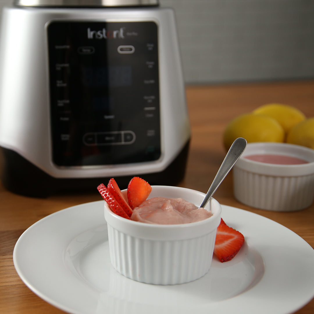 Ace Plus Blender - Fresh Strawberry Panna Cotta