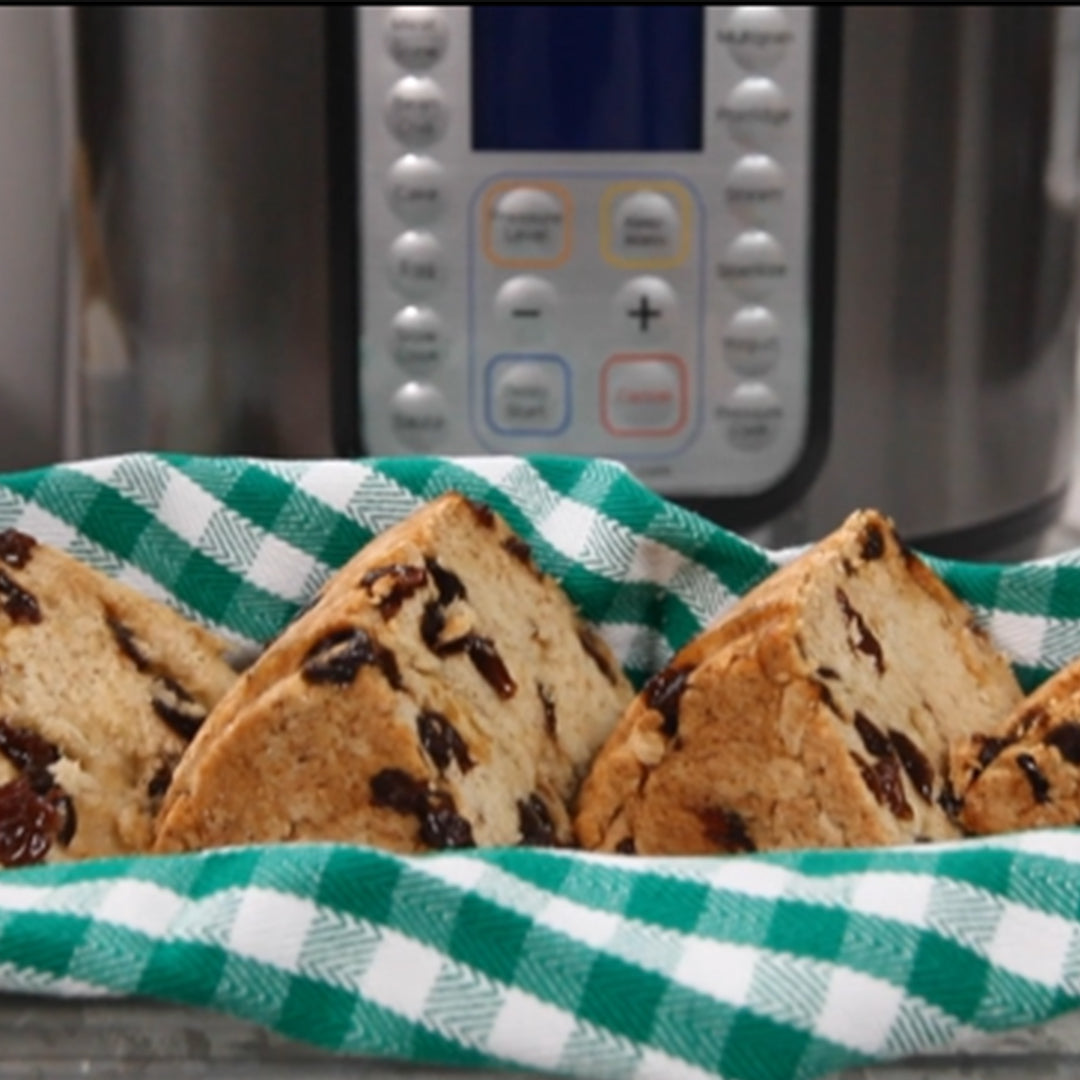 Instant Pot Irish Soda Bread