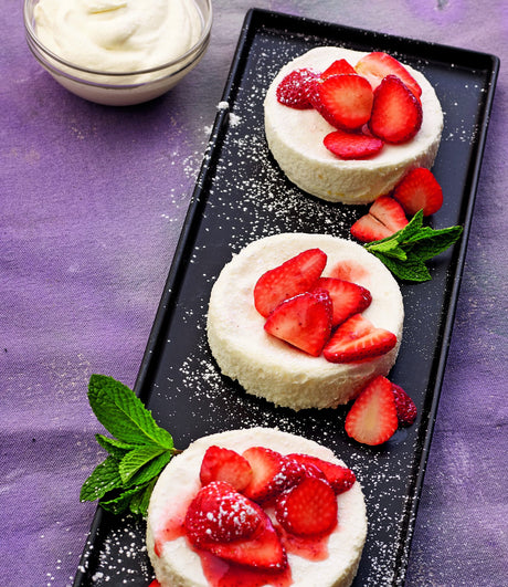 Mini - Angel Food Cake with Fresh Strawberries