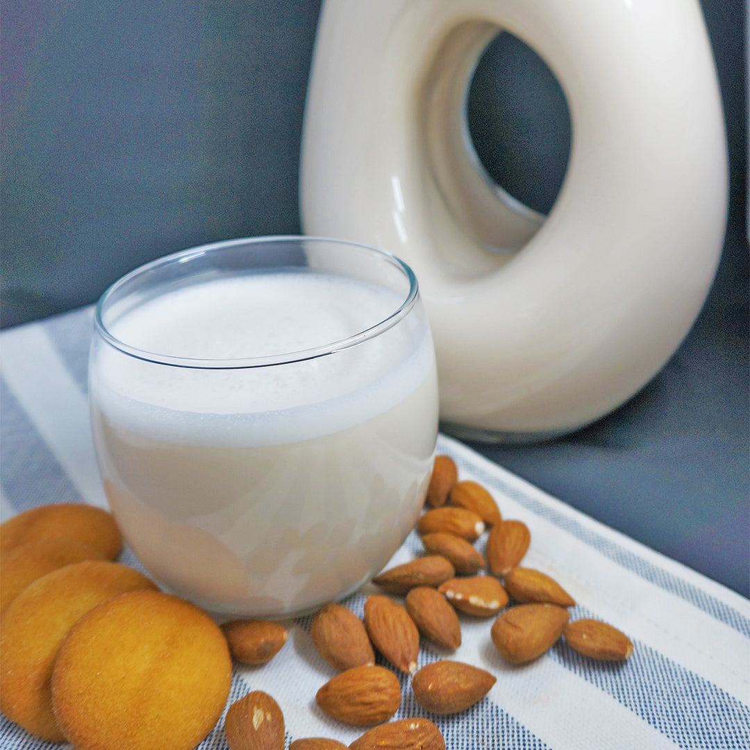 Ace Blender - Vanilla Almond Milk
