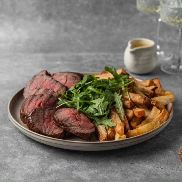 Date Steak Dinner With Chunky Fries and Béarnaise